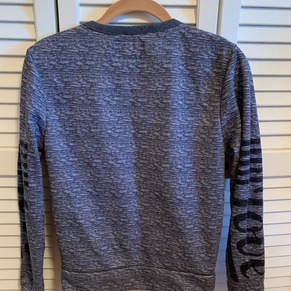 Thrill 94 Pullover Top Sweatshirt Words (Love) - Picture 4 of 6